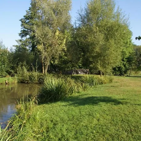 Holiday Home In Calvinet Near Lakes, Cleaning Included *